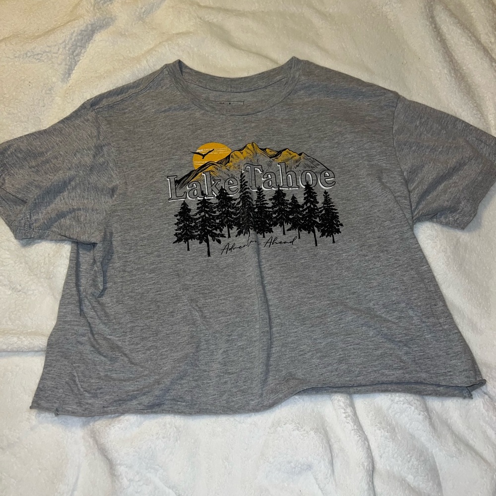 Cropped Tee